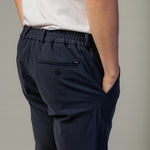Pantaloni costum