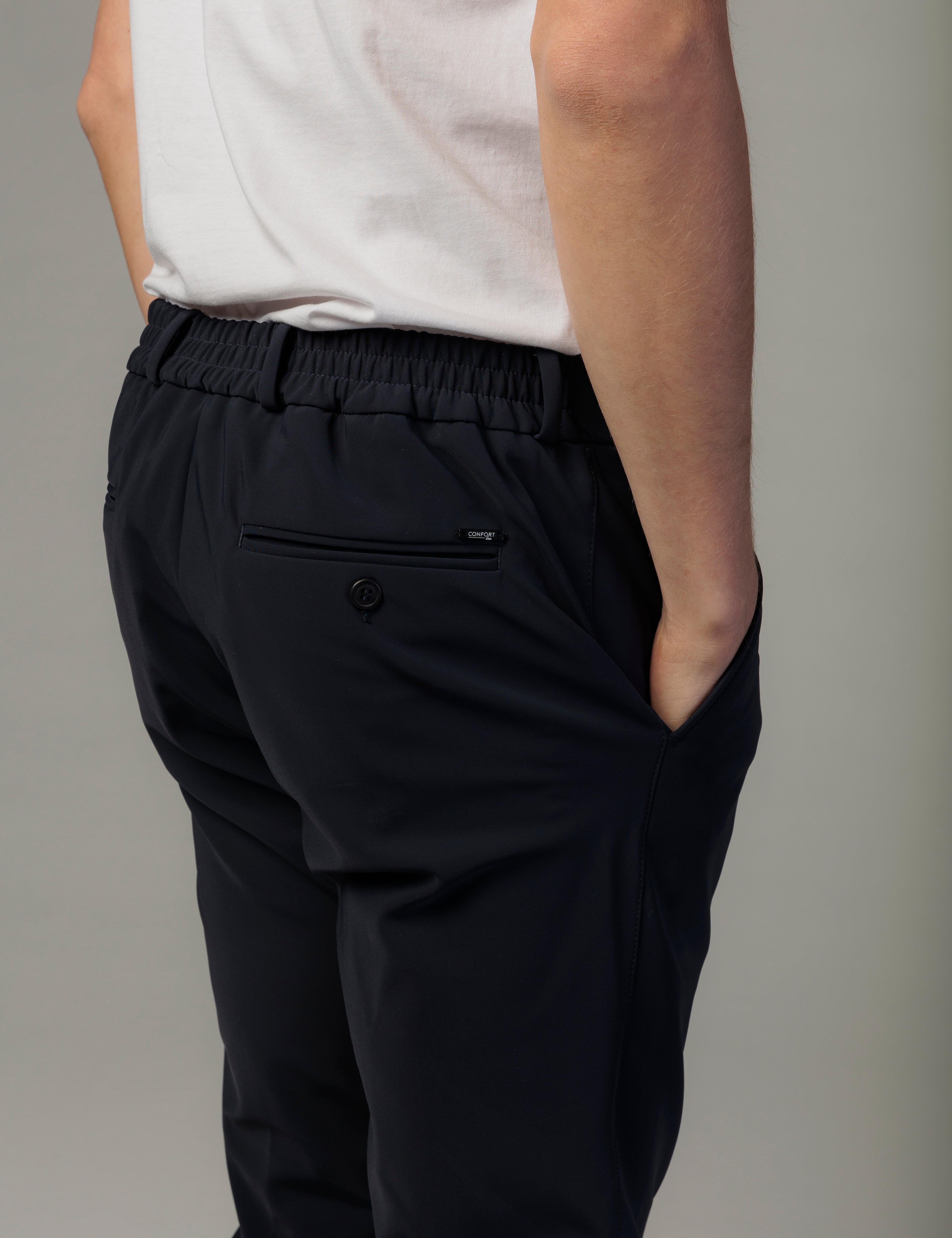 Pantaloni Confort Line, Negri
