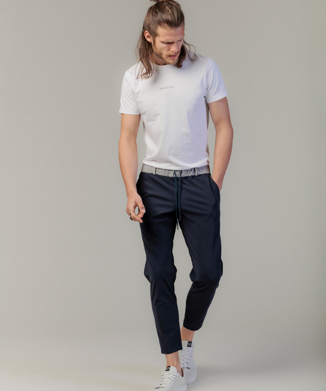 Pantaloni costum