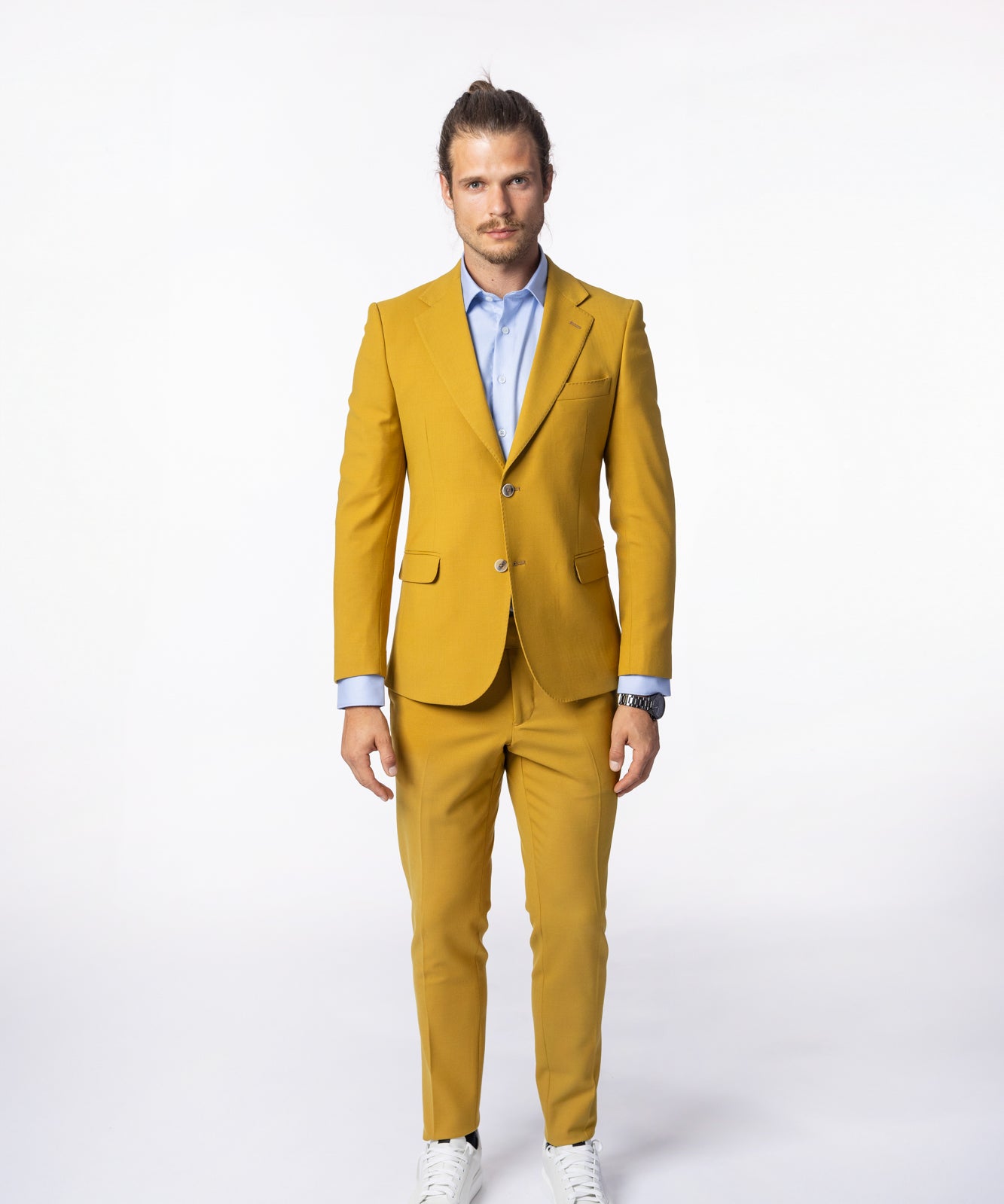 costum galben