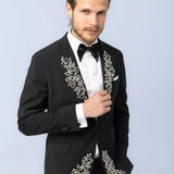 Costum Negru Regal, costum regal, costum negru, costum regal, costum de botez, costum fancy, costum birou, costum eveniment special, costum nunta, costum ceremonie, costum elegant, costum birou, costume barbat, costume cluj, costume targu mures, pantaloni costum, costum lejer, bernese milano, men’s club