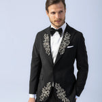 Costum Negru Regal, costum regal, costum negru, costum regal, costum de botez, costum fancy, costum birou, costum eveniment special, costum nunta, costum ceremonie, costum elegant, costum birou, costume barbat, costume cluj, costume targu mures, pantaloni costum, costum lejer, bernese milano, men’s club