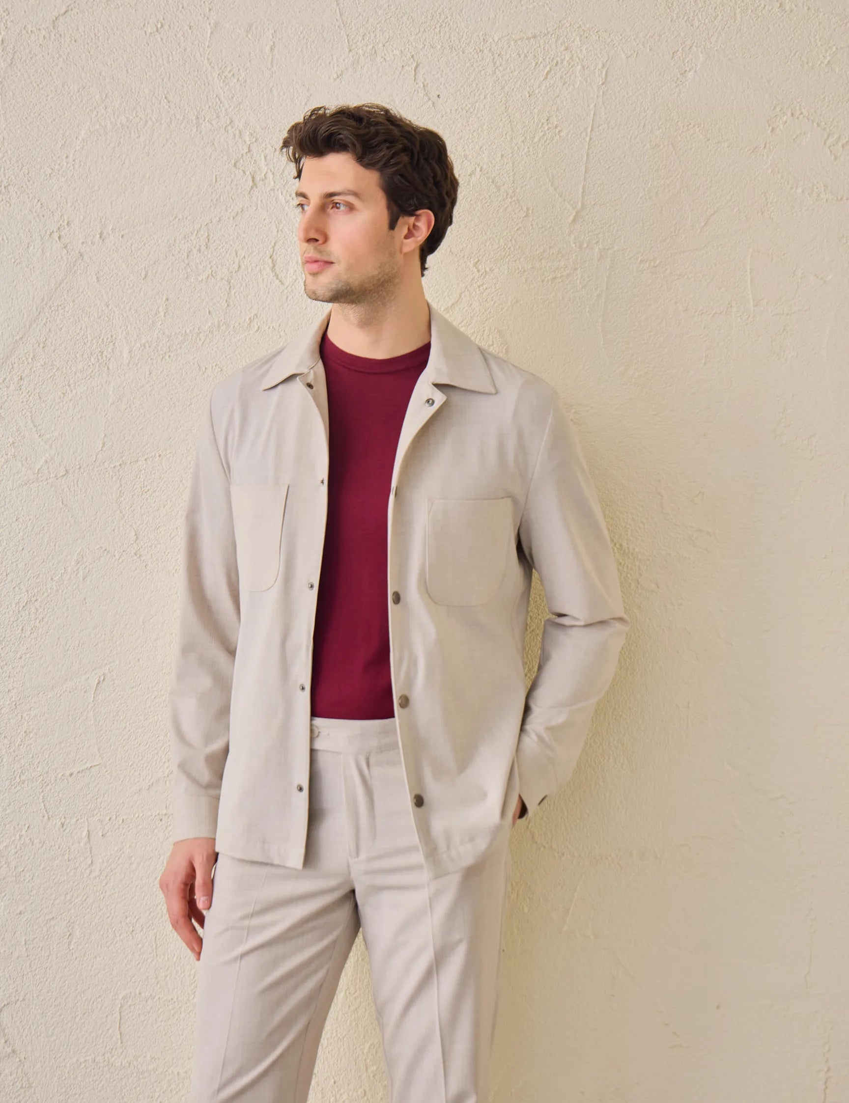 Set Jachetă cu două buzunare și pantaloni - Beige