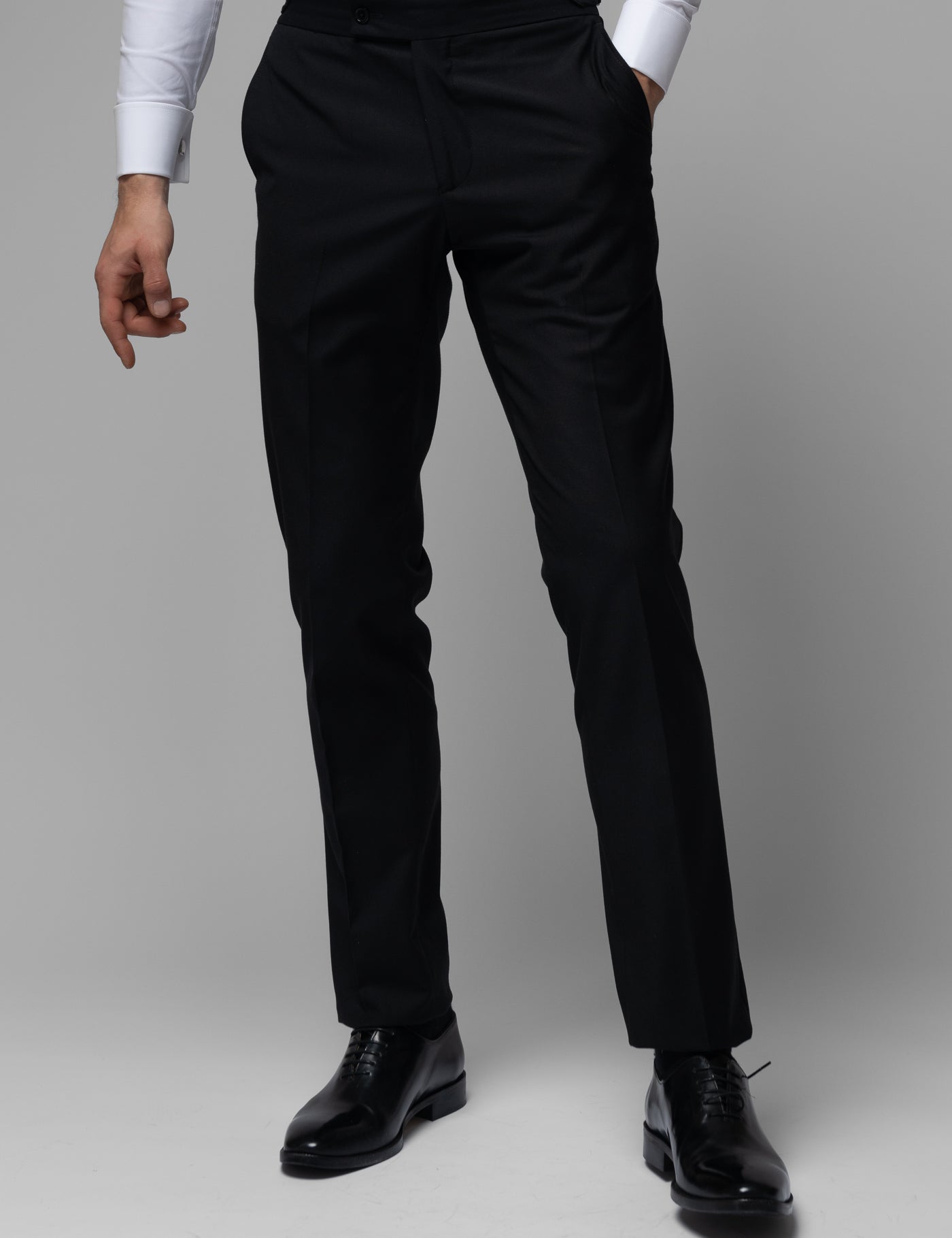 Pantaloni Negri Barbati, Pantaloni Negri cu Catarama, Pantaloni Barbati Eleganti