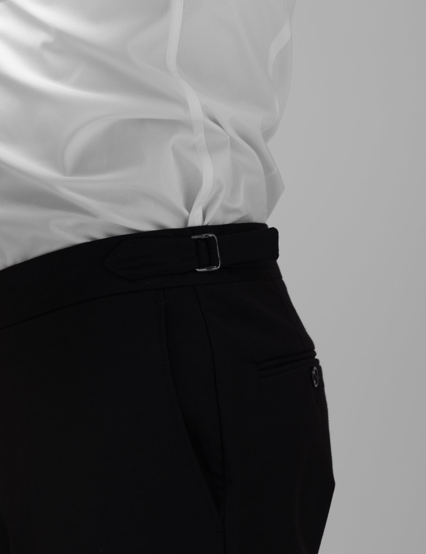 Pantaloni Negri Barbati, Pantaloni Negri cu Catarama, Pantaloni Barbati Eleganti