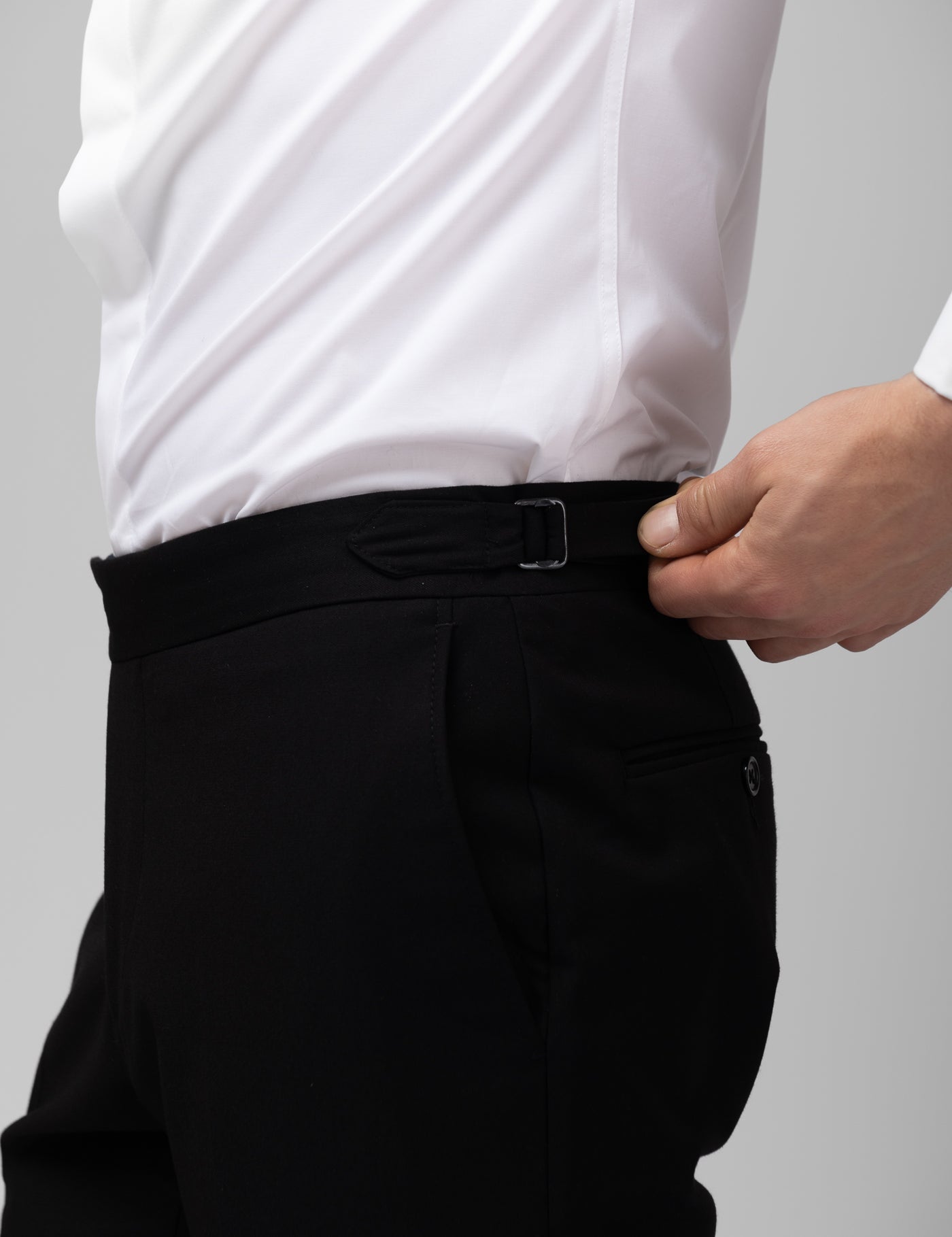 Pantaloni Negri Barbati, Pantaloni Negri cu Catarama, Pantaloni Barbati Eleganti