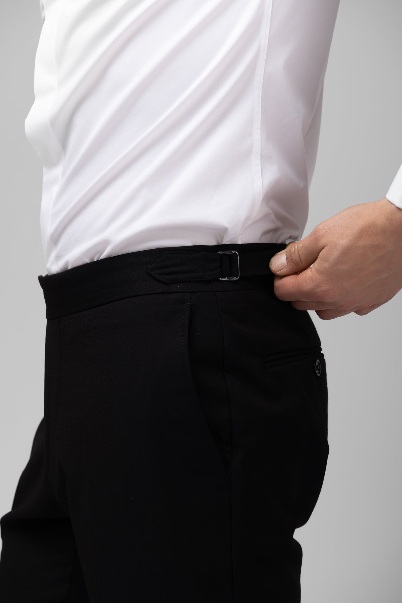 Pantaloni Negri Barbati, Pantaloni Negri cu Catarama, Pantaloni Barbati Eleganti